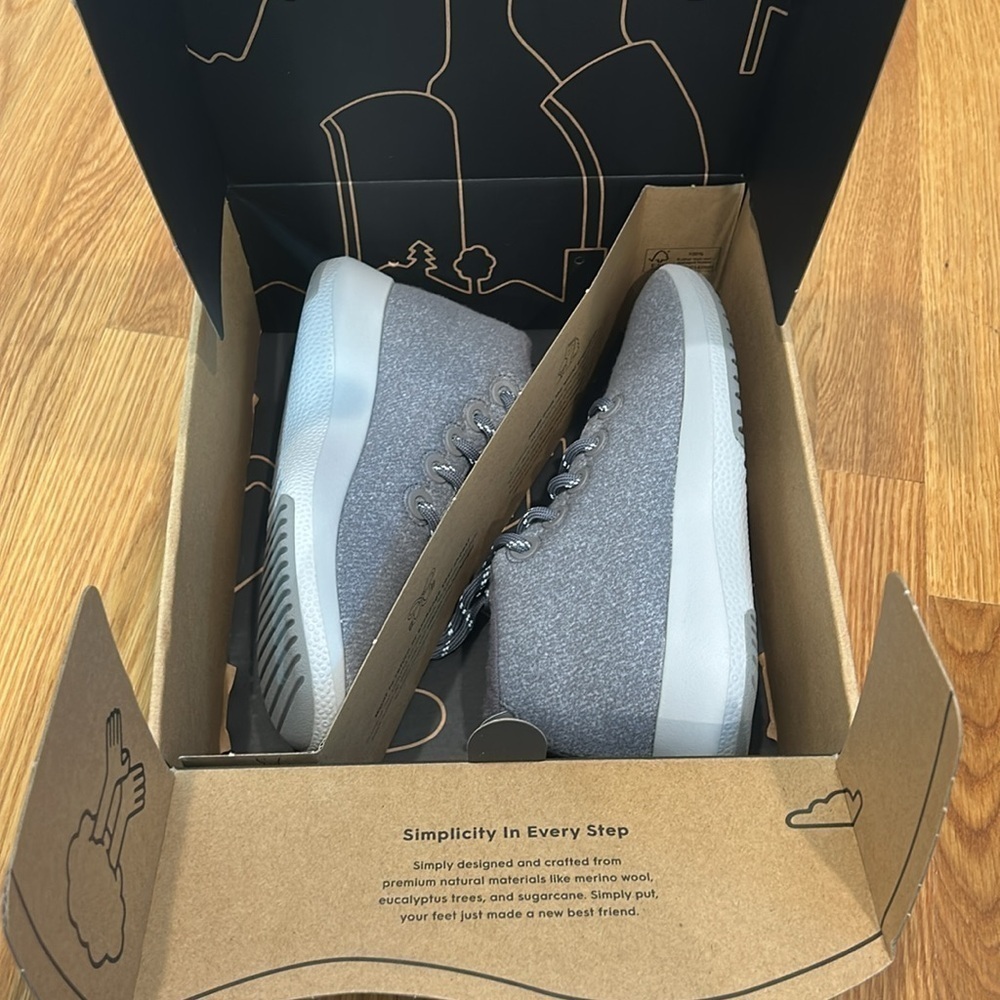 AllBirds Women's Wool Runner-up Mizzle Water-Repellent High-Top Wool Sneaker 8